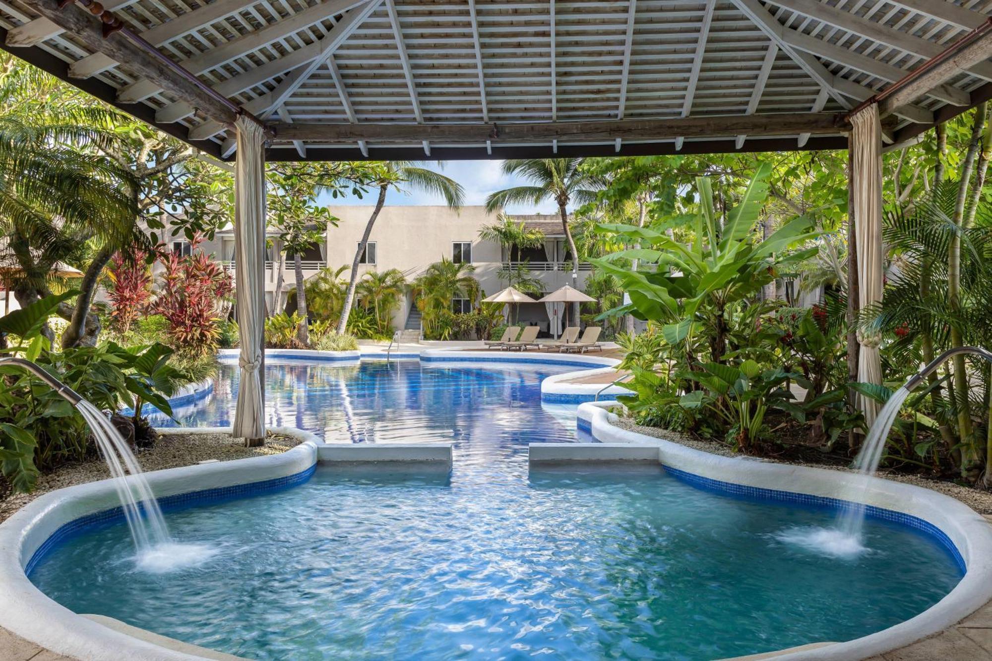 Waves Resort & Spa, Barbados, An Autograph Collection All-Inclusive Resort Сент-Джеймс Экстерьер фото