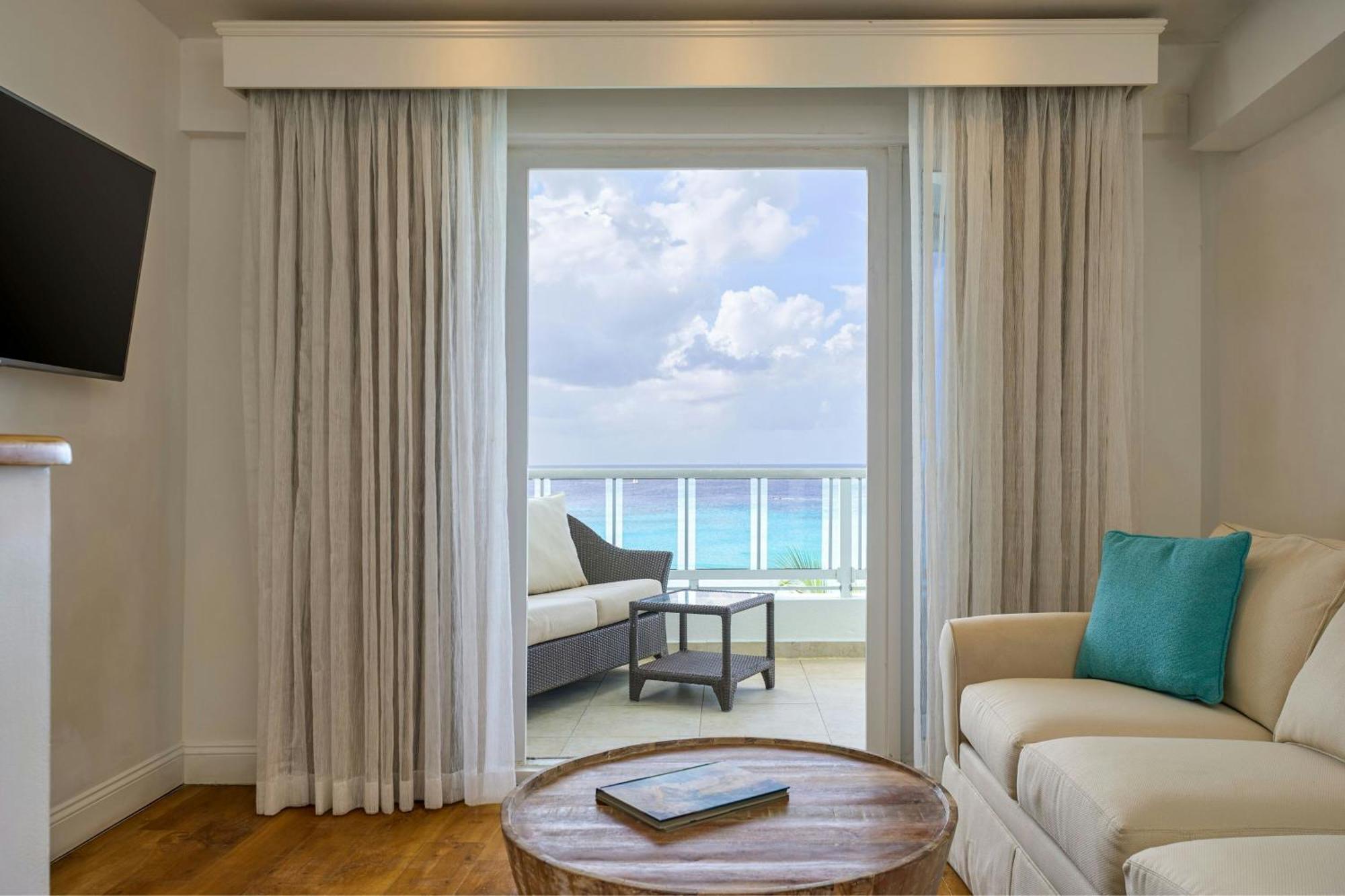 Waves Resort & Spa, Barbados, An Autograph Collection All-Inclusive Resort Сент-Джеймс Экстерьер фото